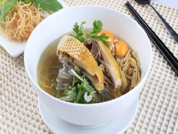 mieng ga an ngon khi con nong