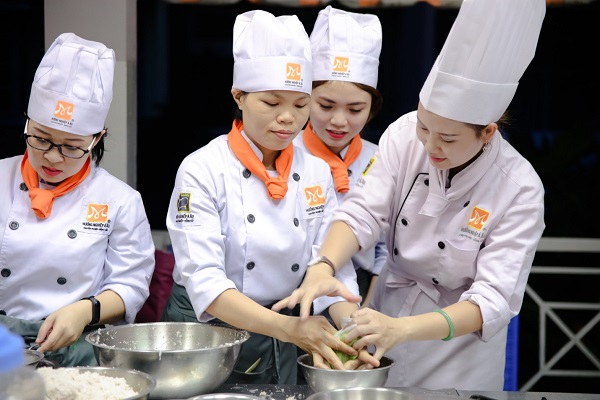 Tạo dựng thành công ngay hôm nay với khóa học nấu chè ở Hà Nội