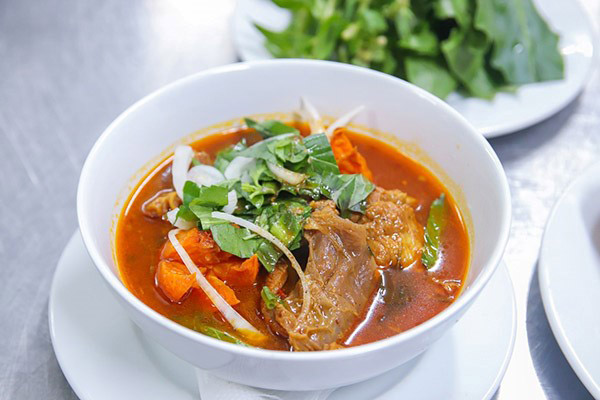 Bò kho thơm ngon, đậm đà