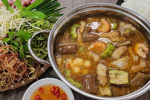 Trình Bày Và Thưởng thức lẩu mắm miền tây